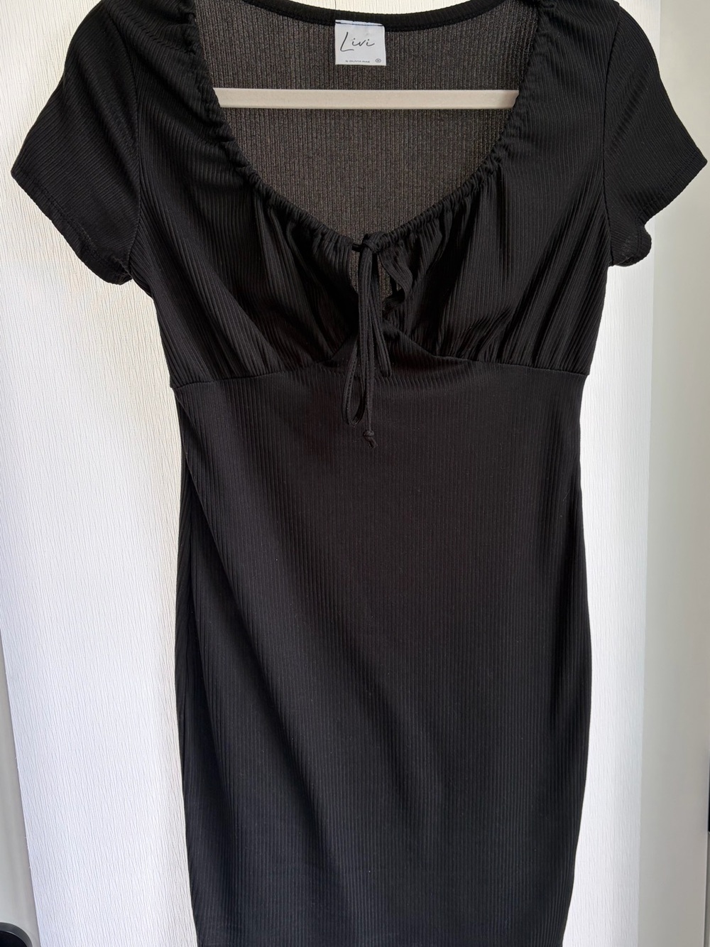 Livi Black Short-Sleeve Mini Dress